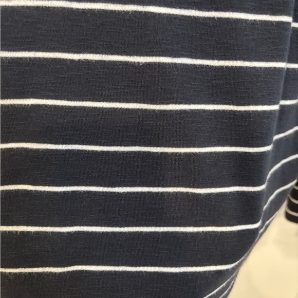 Vince Cotton and Modal Crew Neck Long Sleeve Tee. Size XL - Picture 6 of 6